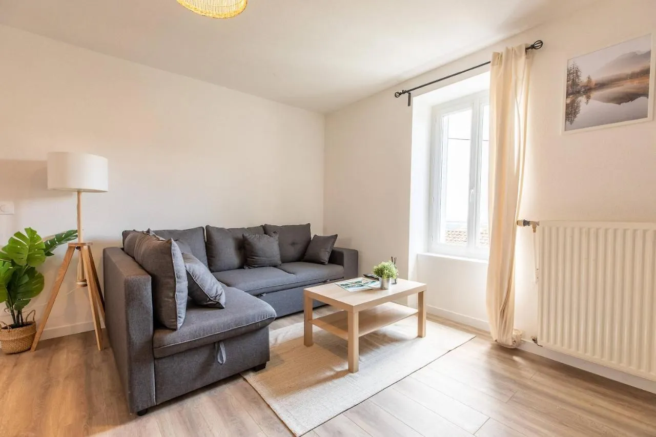 L'Escapade Thiernoise Apartment Thiers 0*,  France